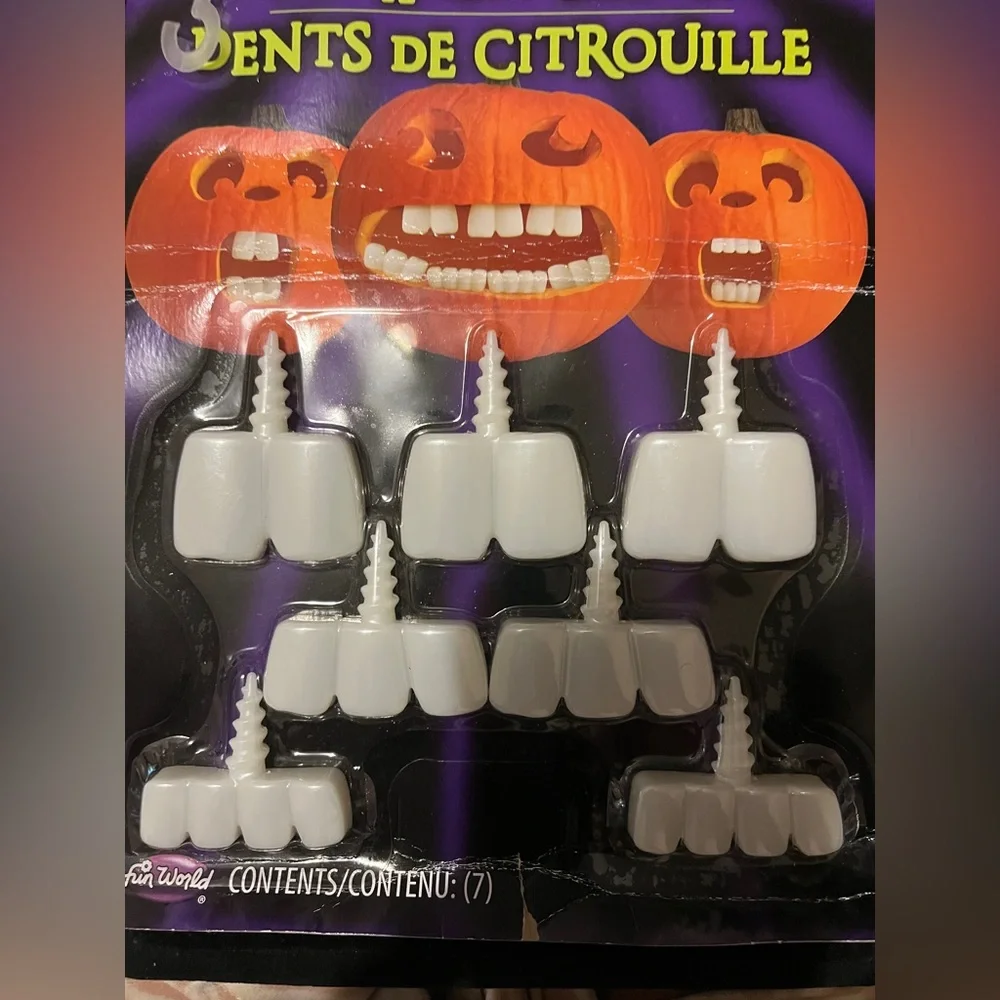 White Pumpkin Teeth Set - Glow in the Dark